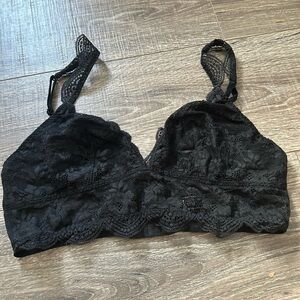 Victoria Secret Black Lace Bralett